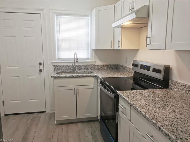 215 Ray Street, Greensboro, NC 27406