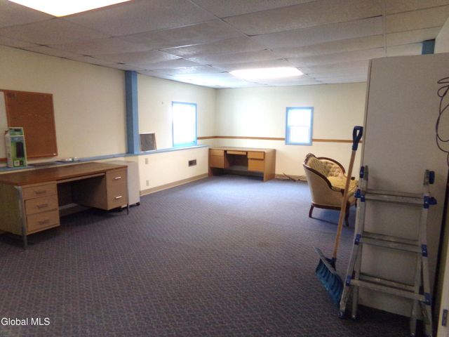 226 E Fulton Street, Gloversville, NY 12078