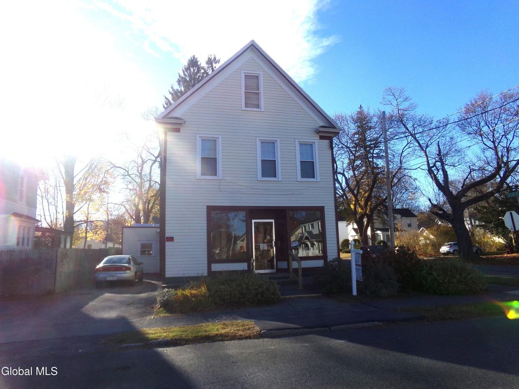 226 E Fulton Street, Gloversville, NY 12078