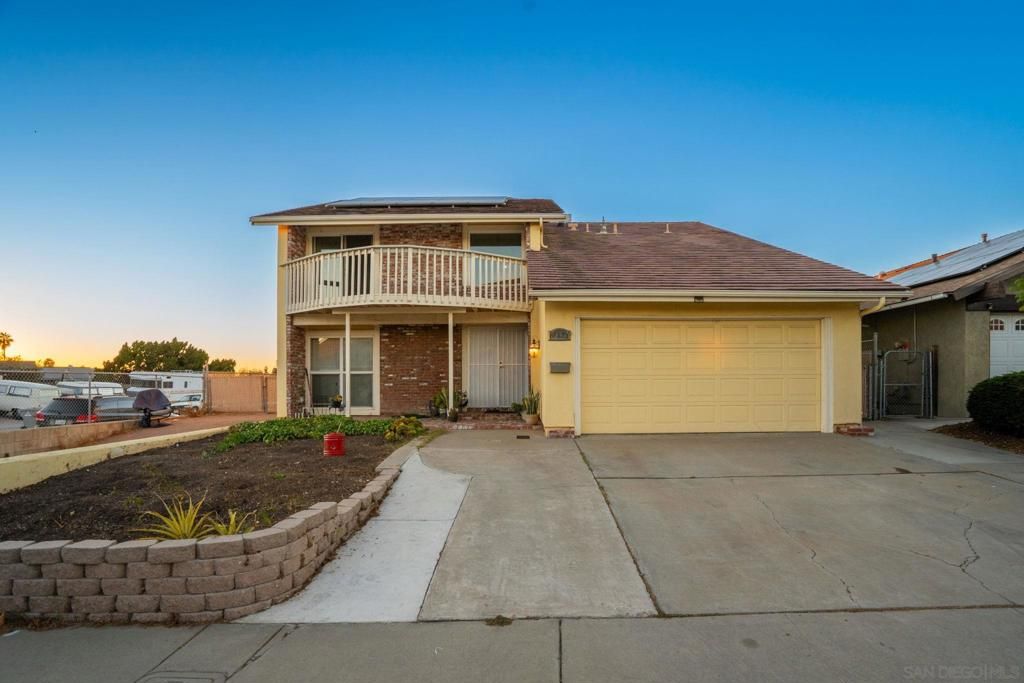 8232 Santa Arminta, San Diego, CA 92126 — exterior