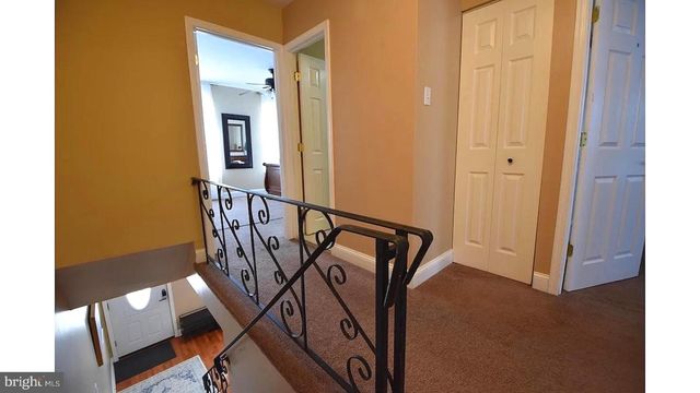 8018 CHELWYNDE AVE, Philadelphia, PA 19153