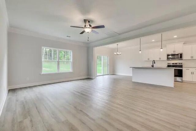 1690 N Pine Ridge Drive, Hephzibah, GA 30815