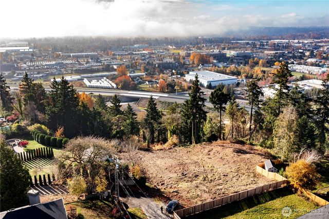 916 64th Avenue E, Fife, WA 98404