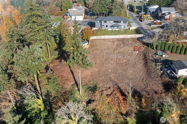 916 64th Avenue E, Fife, WA 98404