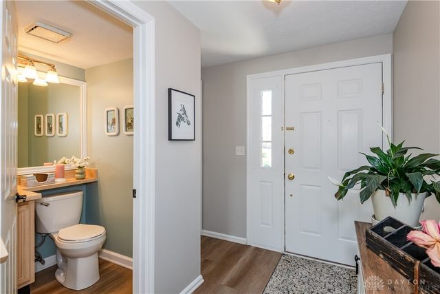 6884 Cedar Cove Drive, Dayton, OH 45459