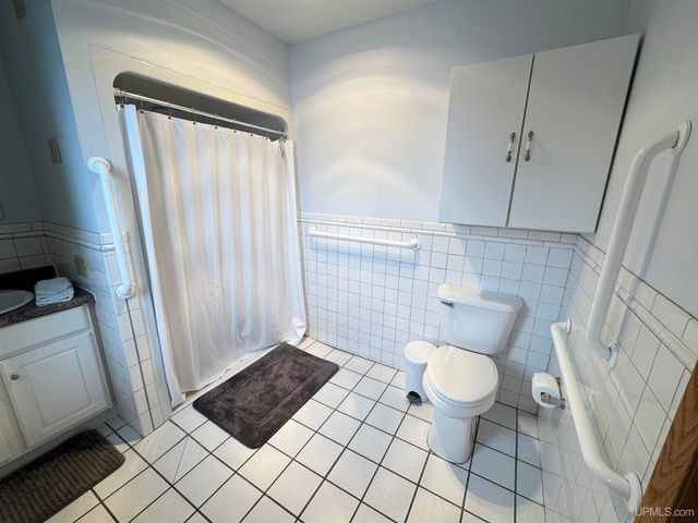 118 Youngs Lane, Crystal Falls, MI 49920