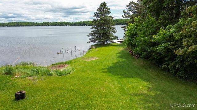 118 Youngs Lane, Crystal Falls, MI 49920