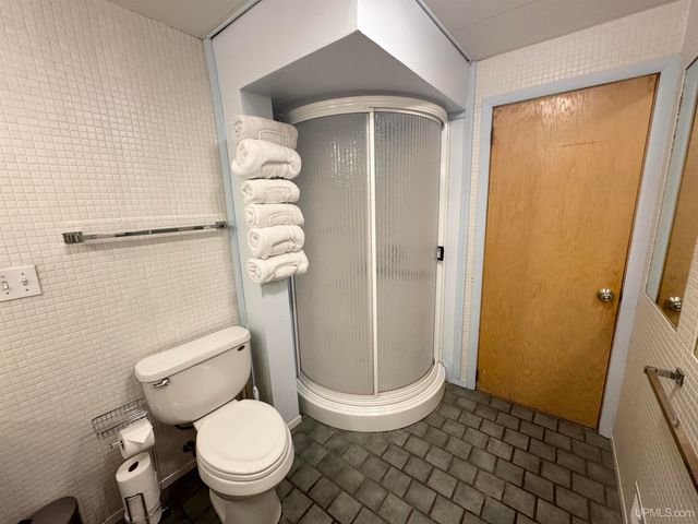 118 Youngs Lane, Crystal Falls, MI 49920