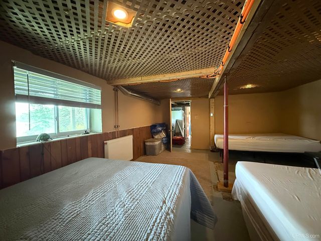 118 Youngs Lane, Crystal Falls, MI 49920