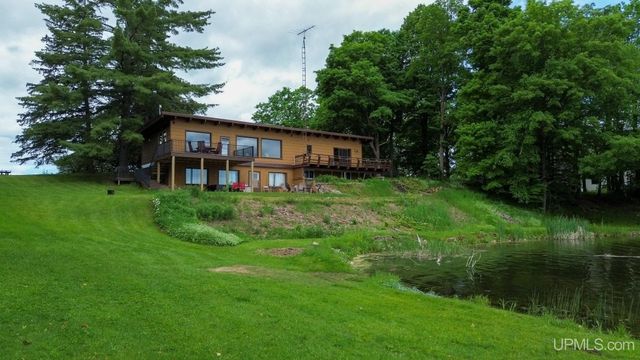 118 Youngs Lane, Crystal Falls, MI 49920