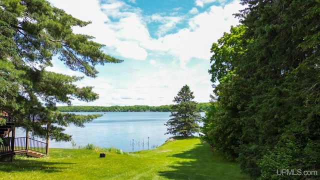 118 Youngs Lane, Crystal Falls, MI 49920