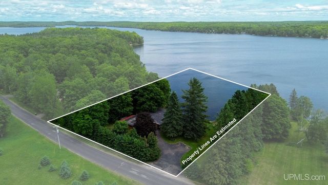 118 Youngs Lane, Crystal Falls, MI 49920
