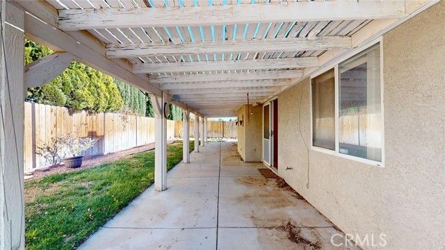 6157 W Avenue J4, Lancaster, CA 93536