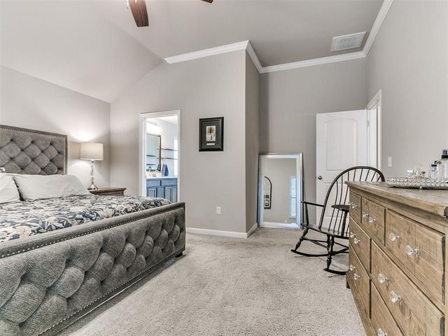 835 SE 17th Terrace, Newcastle, OK 73065