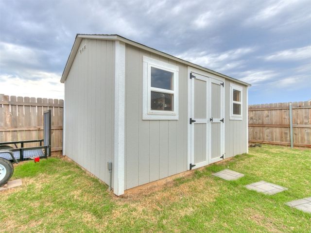 835 SE 17th Terrace, Newcastle, OK 73065