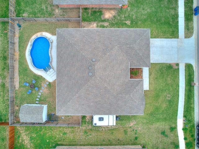 835 SE 17th Terrace, Newcastle, OK 73065