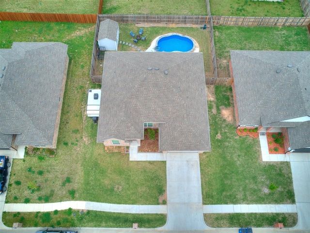 835 SE 17th Terrace, Newcastle, OK 73065