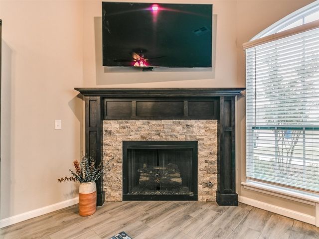 835 SE 17th Terrace, Newcastle, OK 73065