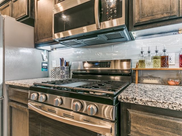 835 SE 17th Terrace, Newcastle, OK 73065
