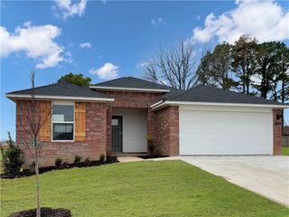 405 Ratliff, Pea Ridge, AR 72751