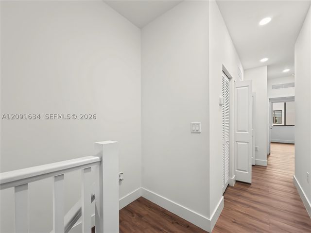 4278 NW 82nd Ave, Doral, FL 33166