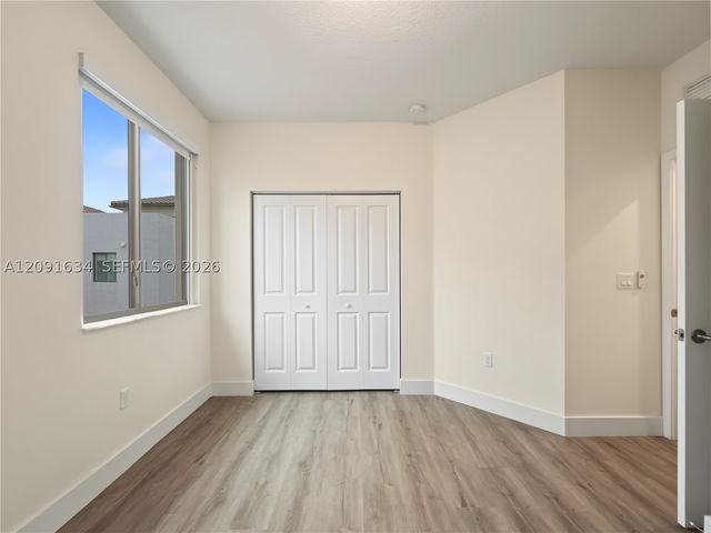 4278 NW 82nd Ave, Doral, FL 33166