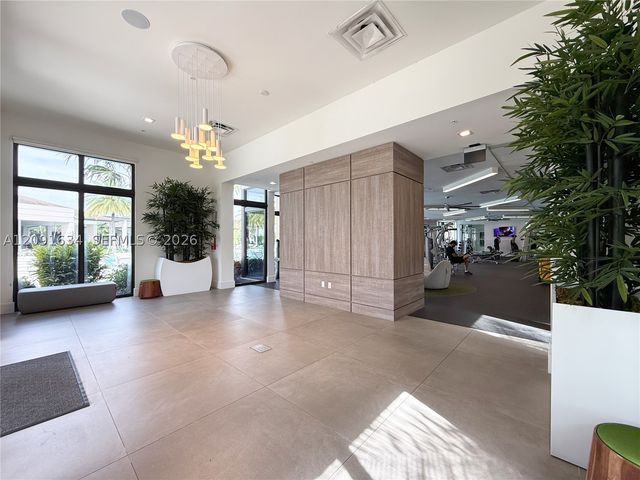 4278 NW 82nd Ave, Doral, FL 33166