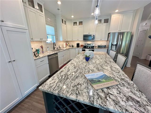 2820 Tranquility Court, Maryville, MO 64468