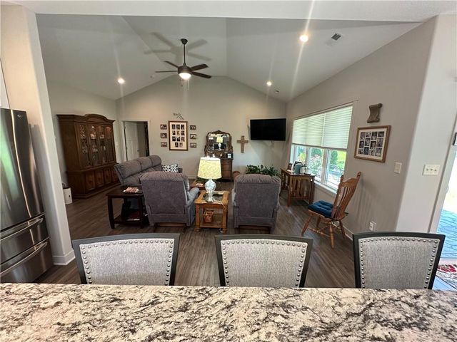 2820 Tranquility Court, Maryville, MO 64468