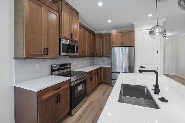 17399 VALLYBROOK AVENUE, Port Charlotte, FL 33954