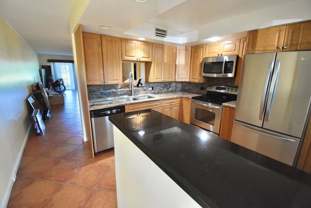 4301 Martinique Circle K1, Coconut Creek, FL 33066