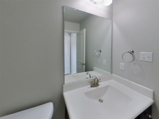 1913 Colony Glen LN, Georgetown, TX 78626