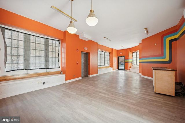 3826 LANCASTER AVE #COMMERCIAL SPACE, Philadelphia, PA 19104