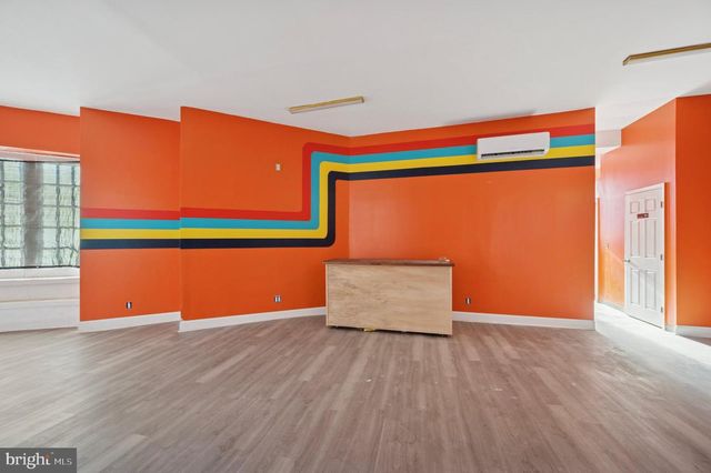 3826 LANCASTER AVE #COMMERCIAL SPACE, Philadelphia, PA 19104