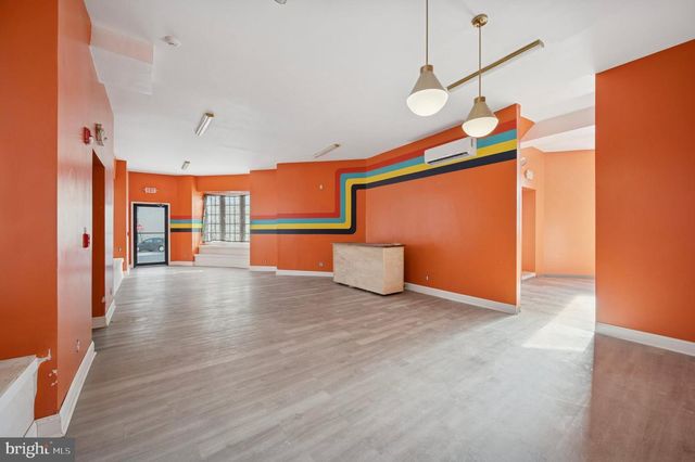 3826 LANCASTER AVE #COMMERCIAL SPACE, Philadelphia, PA 19104