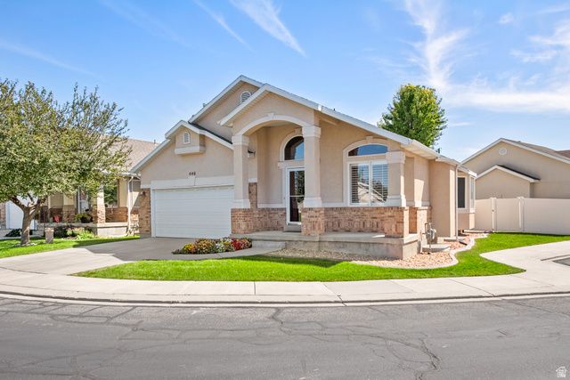 446 E GREEN HAVEN DR, Midvale, UT 84047