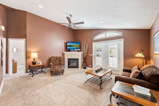 446 E GREEN HAVEN DR, Midvale, UT 84047
