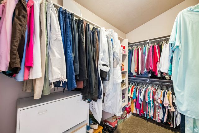 446 E GREEN HAVEN DR, Midvale, UT 84047