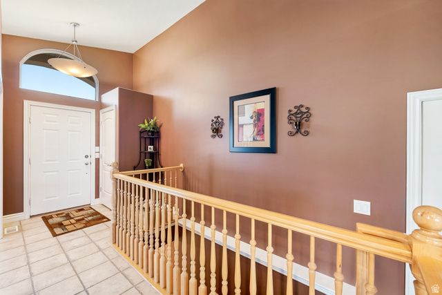 446 E GREEN HAVEN DR, Midvale, UT 84047