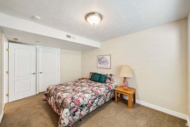 446 E GREEN HAVEN DR, Midvale, UT 84047