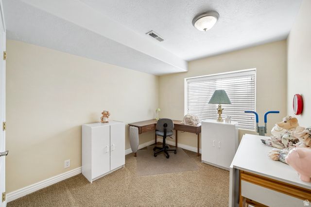 446 E GREEN HAVEN DR, Midvale, UT 84047
