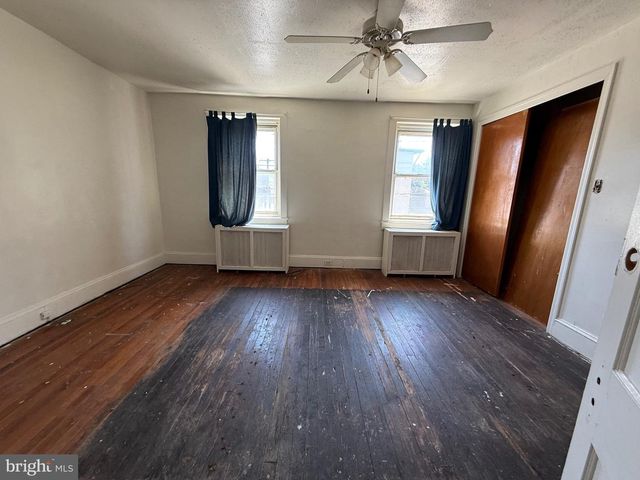 235 E PRICE ST, Philadelphia, PA 19144