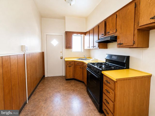 235 E PRICE ST, Philadelphia, PA 19144