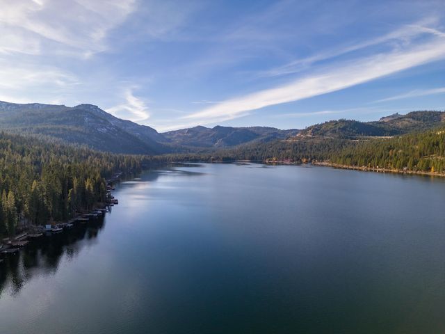 14254 South Shore Drive, Truckee, CA 96161