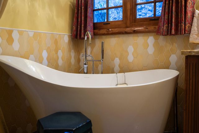 14254 South Shore Drive, Truckee, CA 96161