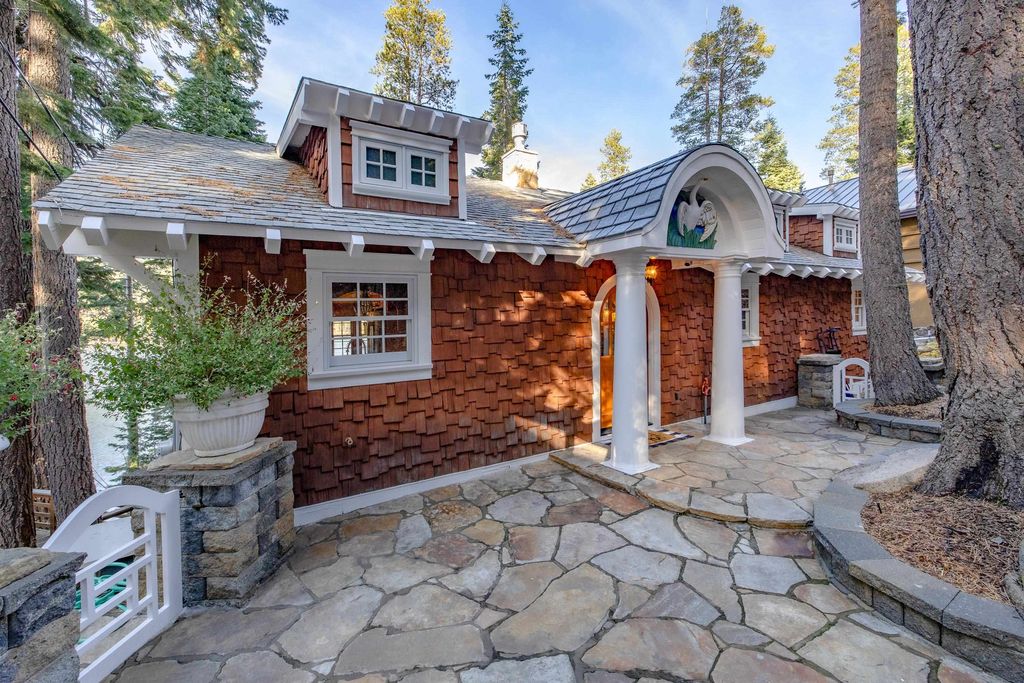 14254 South Shore Drive, Truckee, CA 96161