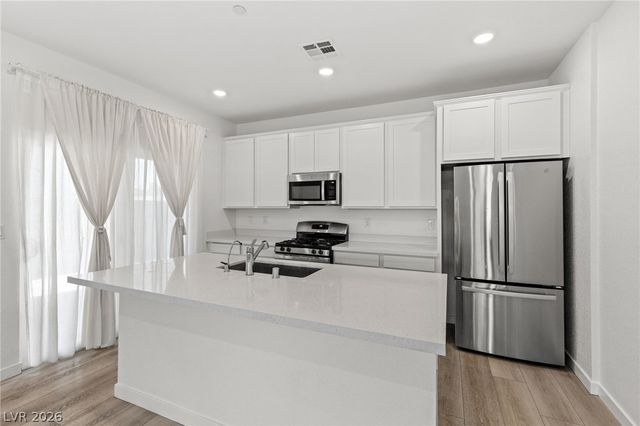 615 Camilla Creek Street, Henderson, NV 89011