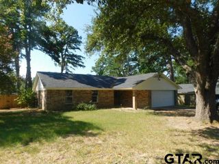 1602 Bowie Circle, Tyler, TX 75701