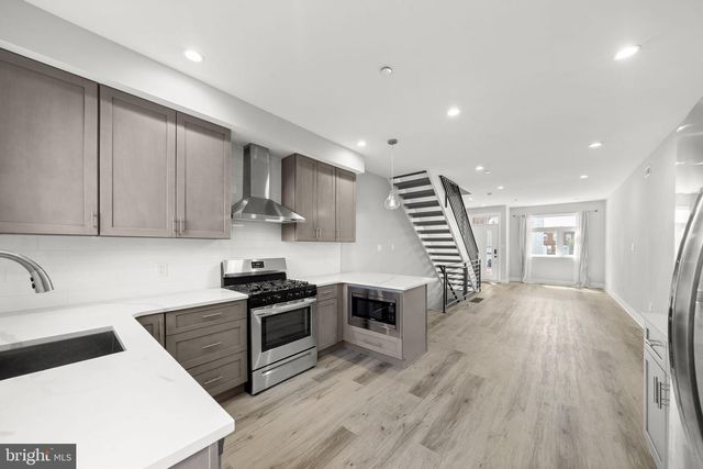 1517 N MARSTON ST, Philadelphia, PA 19121