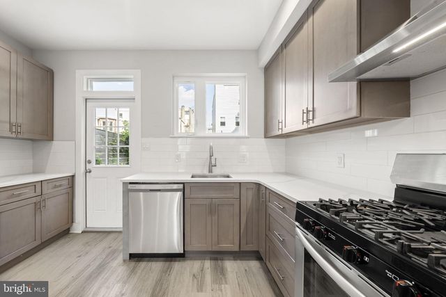1517 N MARSTON ST, Philadelphia, PA 19121